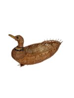 Rață decorativă împletită manual din răchită – coș de depozitare rustic, unicat