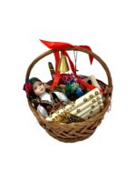 Coș cadou-2 cu produse lucrate manual – un dar autentic, plin de tradiție